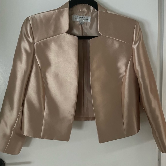 Tahari by Arthur Levine Dress - Picture 6 of 6